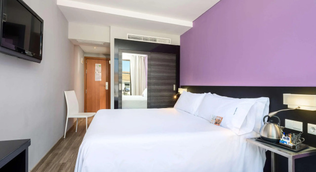 Sercotel Córdoba Medina Azahara, Забронировать Отель Отели Кордовы с завтраком, рядом с Музей Galeria de la Inquisicion, Завтраки