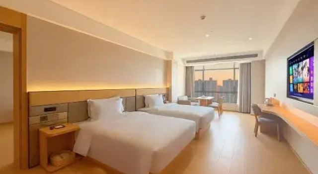 Люкс Executive с 2 комнатами Shantou · Wanhui Holiday HOTEL Hotel (Chenghai)