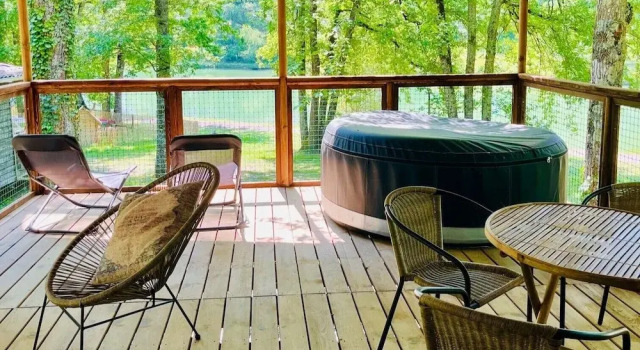 Номер Deluxe Whaka Lodge Luxury Camp