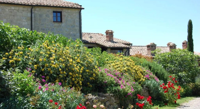 Апартаменты Borgo Fastelli - House in historical Borgo in Tuscany - Sambuco