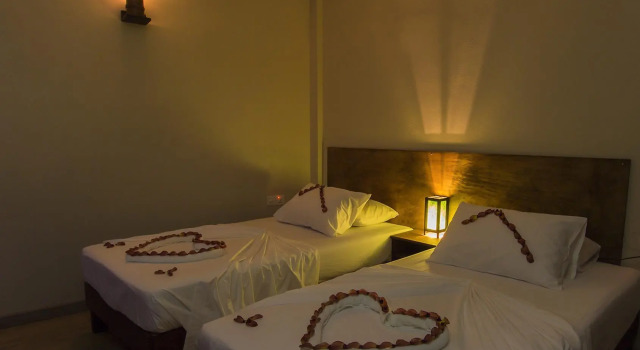 Beach Stay Maldives, Prenota Hotel Meedhoo Dhaalu Atoll