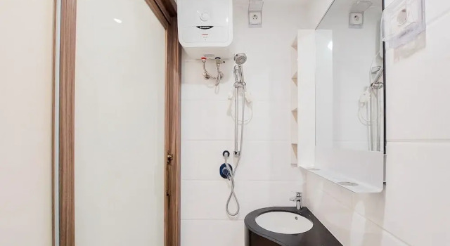 Studio Comfy Studio Room At 31St Floor Sky House Bsd Apartment