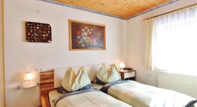 Charming Apartment in Bramberg am Wildkogel With Garden, Rezerwuj Apartament Hotele w Salzburg z parkingiem, Parking