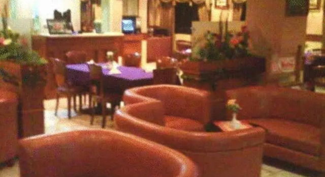 Hotel Menteng 1, Забронировать Отель Ментенг Джакарта, рядом с Парк Таман Суропати