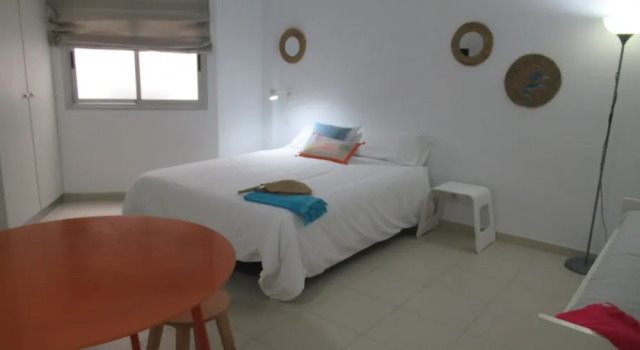 Estudio a 25 metros playa Canteras - WIFI