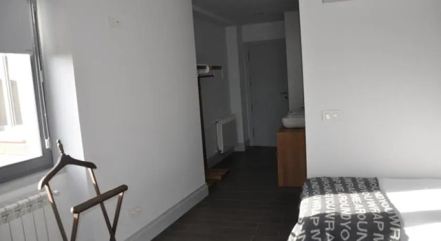 Emebed Posada, Забронировать Отель Кастрохерис 