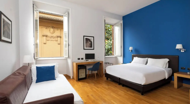 Четырёхместный семейный номер Standard с видом на город Отель Sky Blue Palace Rome
