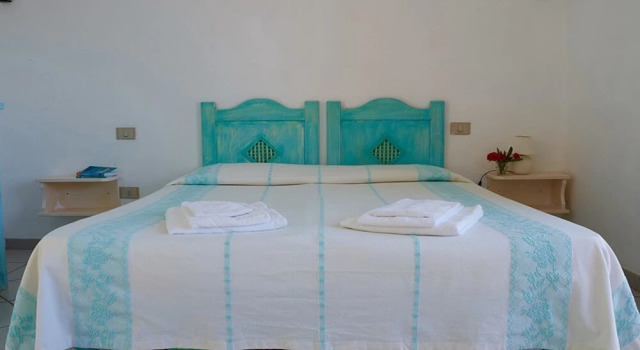 Comfortable apartment with sea view and balcony or terrace