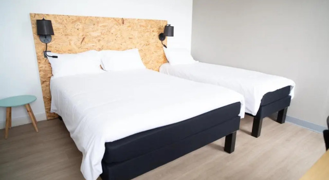 Трёхместный номер Superior Hôtel Les Genêts Bayonne