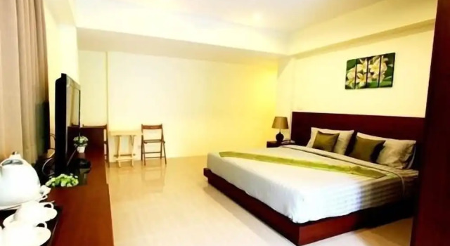 Двухместный номер Superior с балконом The Loft Resort Bangkok
