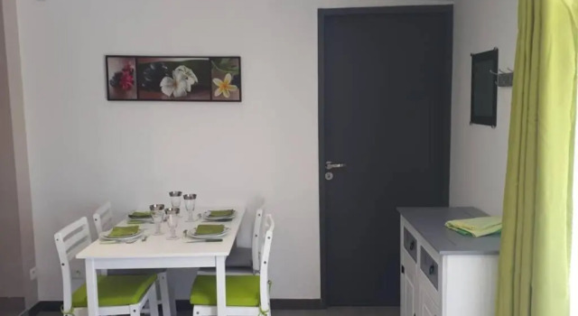 Pavillon T2 Proche Ville Dans Petite Residence