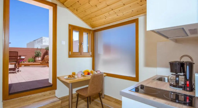 Люкс Superior с видом на город Elma Suites