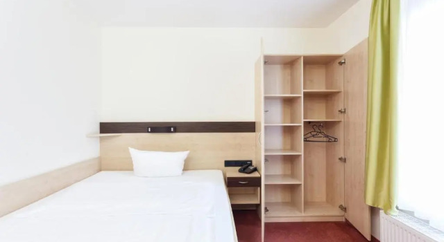 Одноместный номер Standard Hotel Mit-Mensch