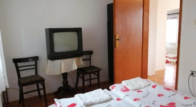 Pansion Velickovic, Buchen Sie Hotel Niska Banja Zentralserbien