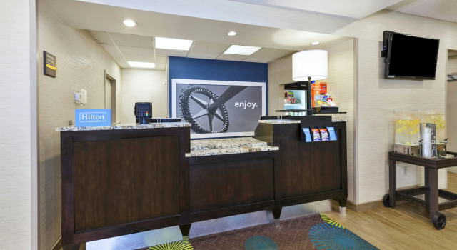 Hampton Inn Clinton