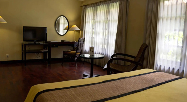 Singgasana Hotel Surabaya