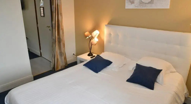 Le Renaissance, Prenota Hotel Aurillac Alvernia