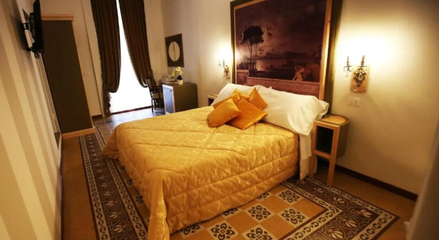 Doppel Suite La Bella Napoli B&B