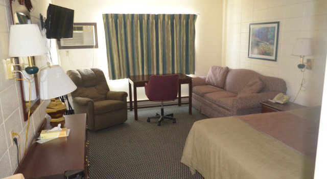 Grand Inn Fargo