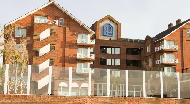 Hotel Reviens, Rezervovat Hotel Pinamar 