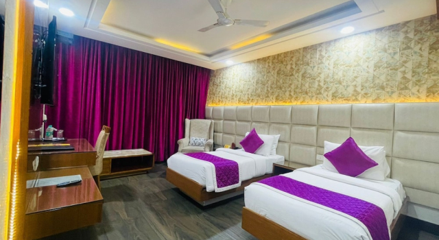 Номер Standard Hotel JD Heavens
