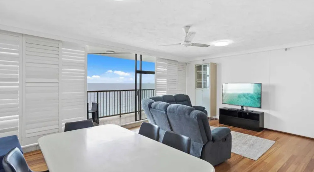 18th Floor Ocean Views at Imperial Surf, Забронировать Апартаменты/квартира Голд-Кост Квинсленд, рядом с endota spa