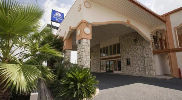 Номер Standard Americas Best Value Inn Buda