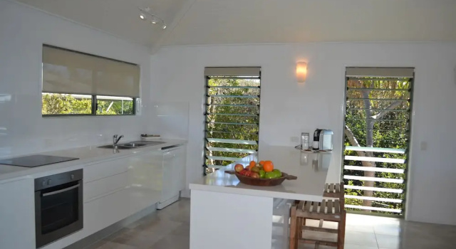 Коттедж с 2 комнатами рядом с пляжем The Retreat Beach Houses