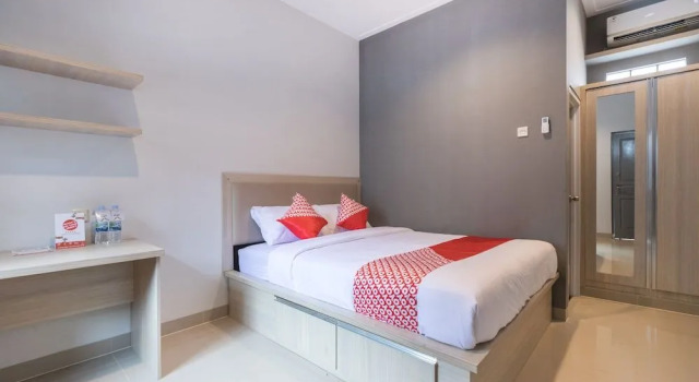 OYO 1310 Urban Residence