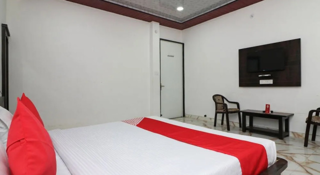 OYO 24123 Maha Nandini Resort, Book Ferieresort Hoteller i Rajasthan med morgenmad, Morgenmad