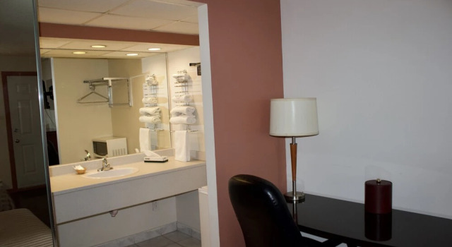Четырёхместный номер Standard Motel La Siesta