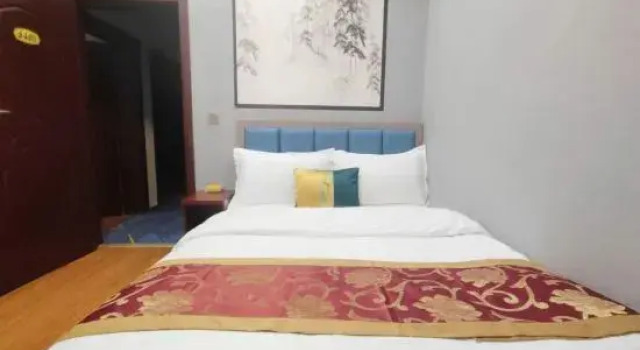 Kunming Yingjinyuan Hotel, Rezerwuj Hotel Hotele w Kunming z parkingiem, Parking