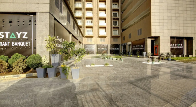 Saltstayz Premier Executive Serviced Apartment - Golf Course Extension Road, Забронировать Апартаменты/квартира Гургаон 