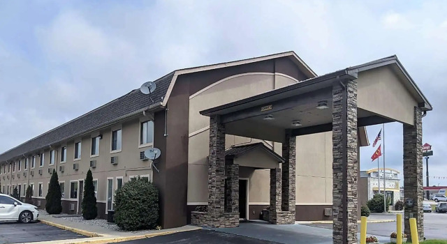 Super 8 by Wyndham Shelbyville, Забронировать Отель Шелбивилл Индиана, рядом с Shelbyville VA Clinic