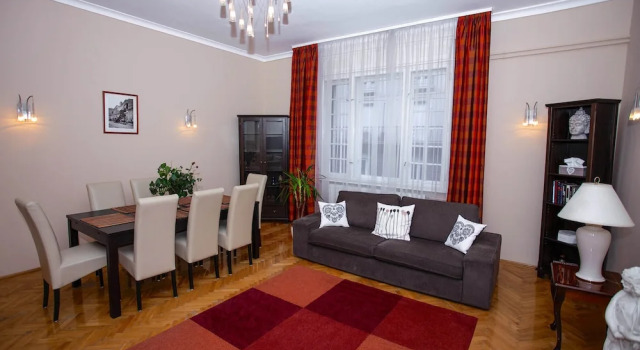 Апартаменты Riverdale Residence