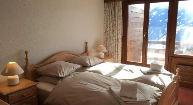 Majestic 424, Prenota Hotel Hotel a Canton Vallese con parcheggio, Parcheggio