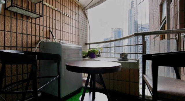Апартаменты Four Seasons Window View Apartment