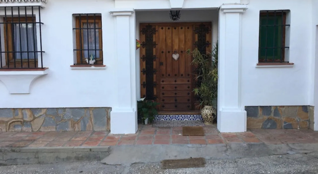 Casa Rural Paloma B&B, Varaa Bed and Breakfast Benajarafe Axarquía