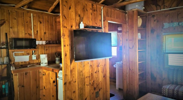 Lake Huron - Super Cute Lake Front Cabin (Sleeps 5), Rezerwuj Hotel Oscoda Michigan