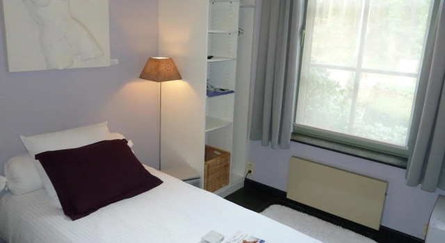 B&B Zinnen en Minnen, Varaa Bed and Breakfast Hotellit Brussels pysäköinnillä, Pysäköinti