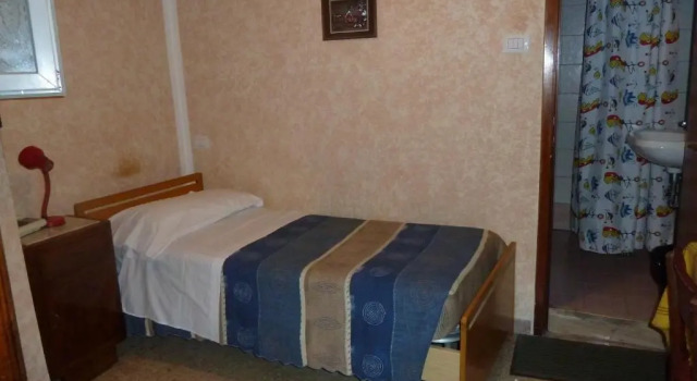 Økonomi- værelse Hotel Bolognese