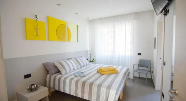 Номер Economy Varese Comfort Room