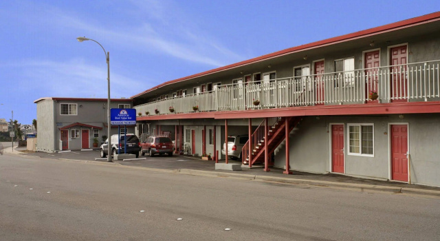 Sealamp Inn