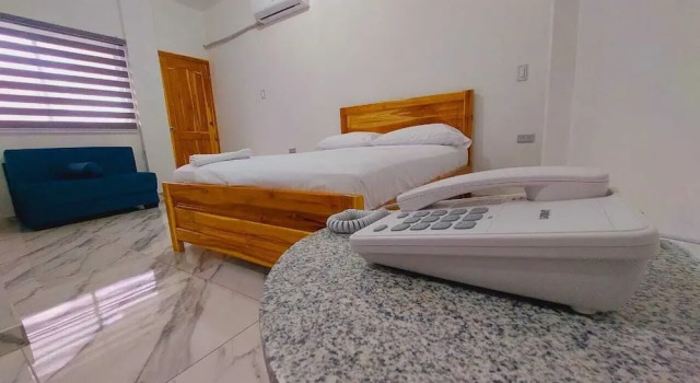 Hostal Amelia de la Rosa, Book Hotel Cheap Hotels in Manabi