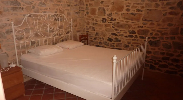Pretty Holiday Home in Courry with Swimming Pool, Забронировать Вилла Виллы Овернь-Рона-Альпы, Вилла