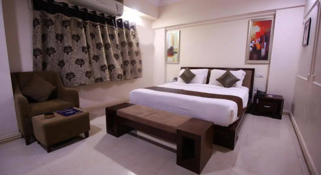 OYO Rooms Phulchhab Chowk, Rezervovat Hotel Hotely v Gujarat s parkováním, Parkování