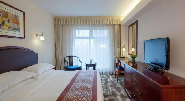 Beijing Landmark Towers Apartment