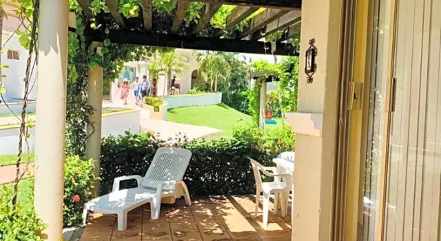 HAB PTa B ÁREA DE VILLAS DENTRO DEL HOTEL Junto al Krystal EN IXTAPA WIFI 2A 1M Con playa, Забронировать Отель Отели Ixtapa-Zihuatanejo с бассейном, Бассейн