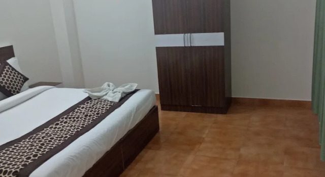 Hotel Nathu Palace, Забронировать Отель Отели Нью-Дели с завтраком, Завтраки