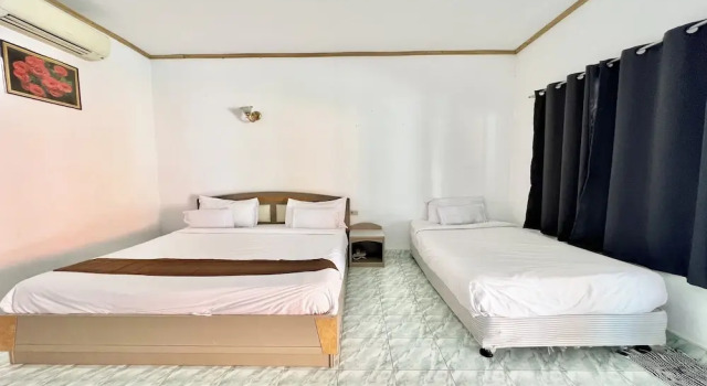Семейный номер Standard с балконом Paradise Resort Buriram